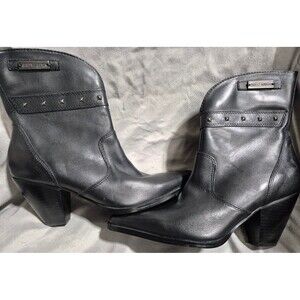 NEW Harley Davidson leather motorcycle riding boots studded heels 5.5 booties